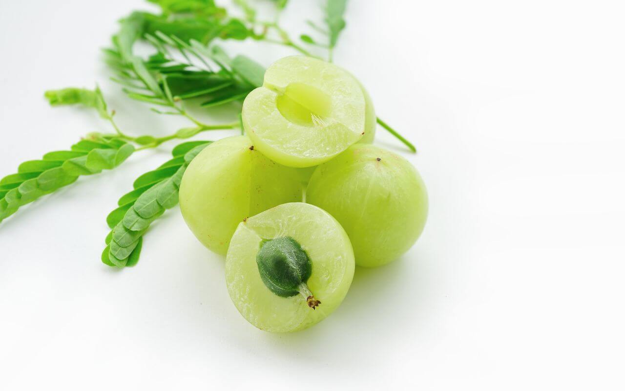 Amla Capsules in Ayurveda: Benefits, Uses and Much More